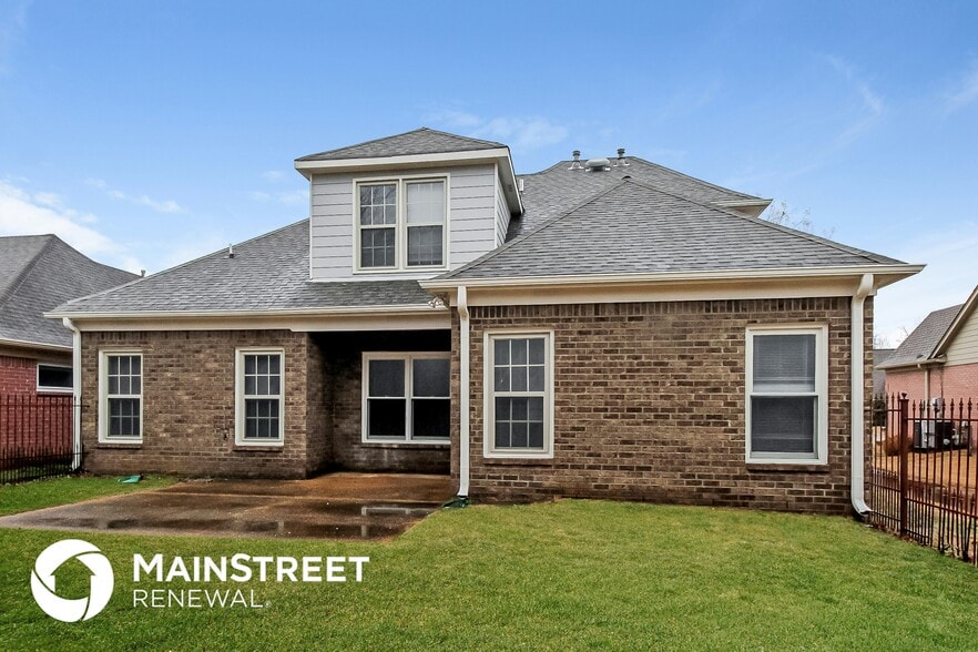 Building Photo - 6330 Cheyenne Dr