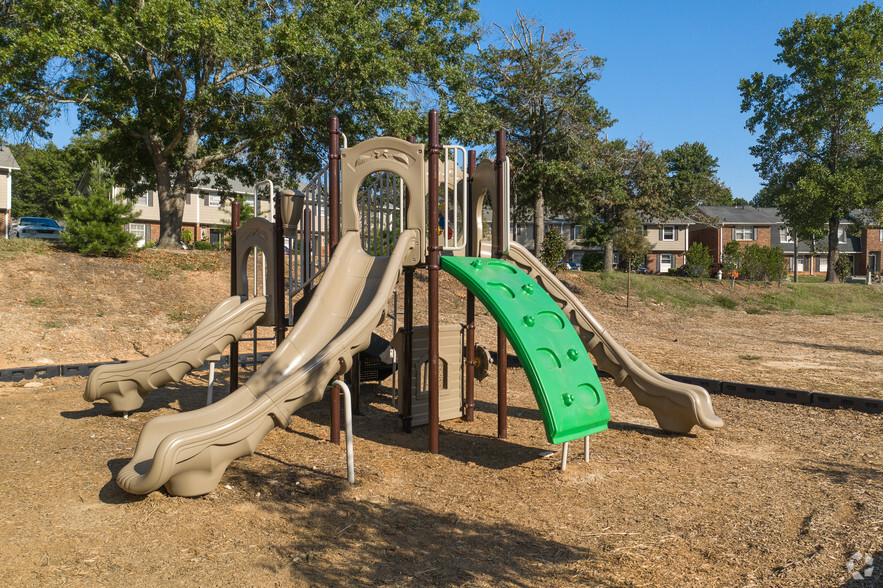 Playground - Park West in Snellville