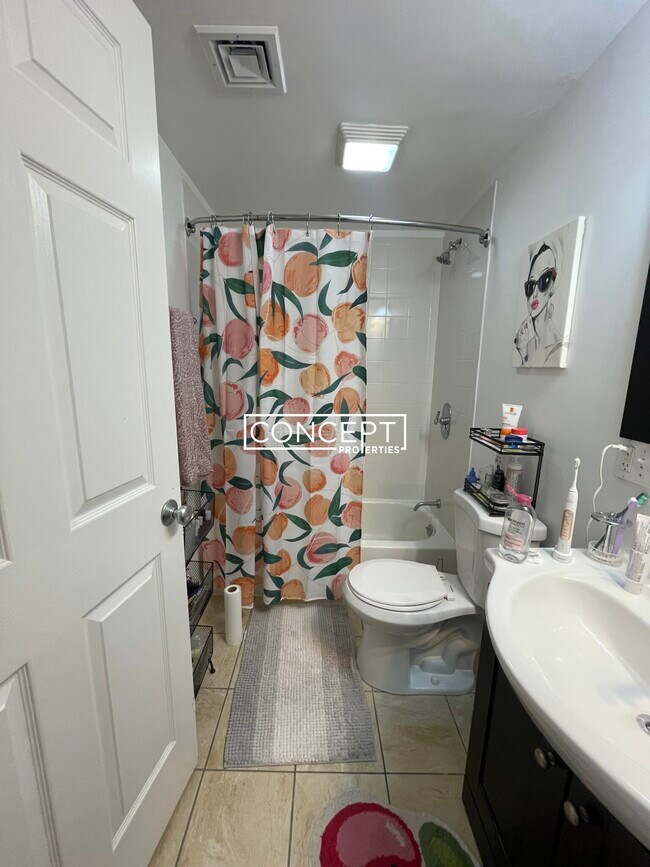 Building Photo - 241 Northampton St