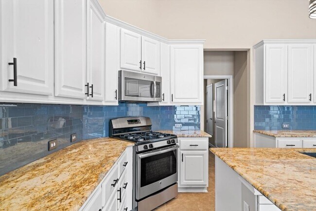 Building Photo - 121 Greene