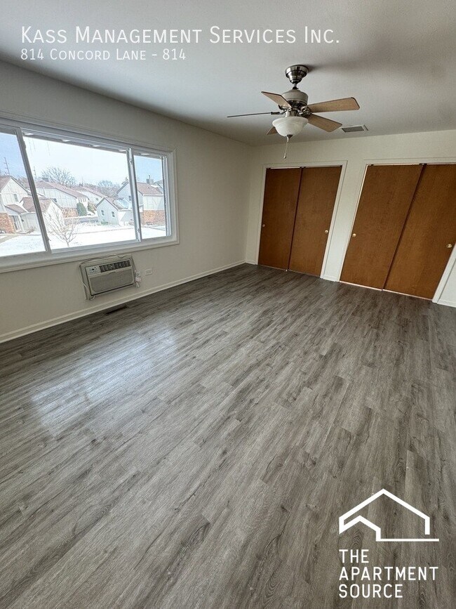 Building Photo - 814 Concord Ln