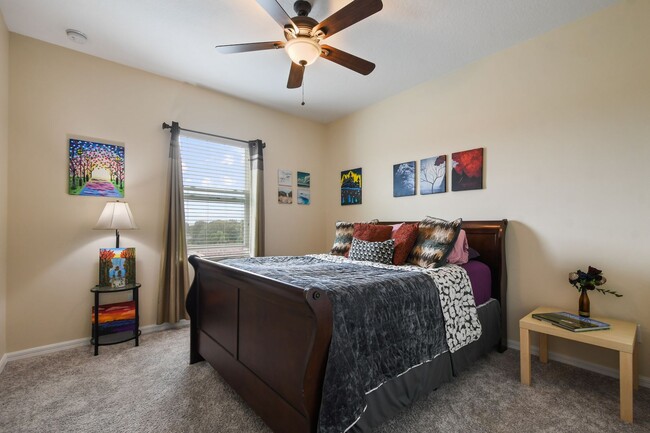 Building Photo - 17524 Promenade Dr