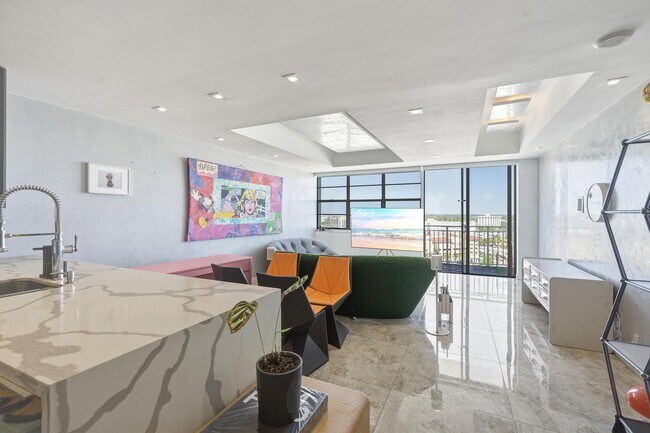 Building Photo - 2100 Sans Souci Blvd