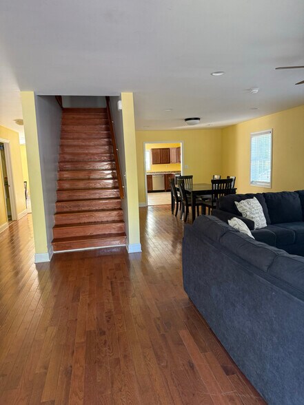 Building Photo - 605 Griffin Blvd