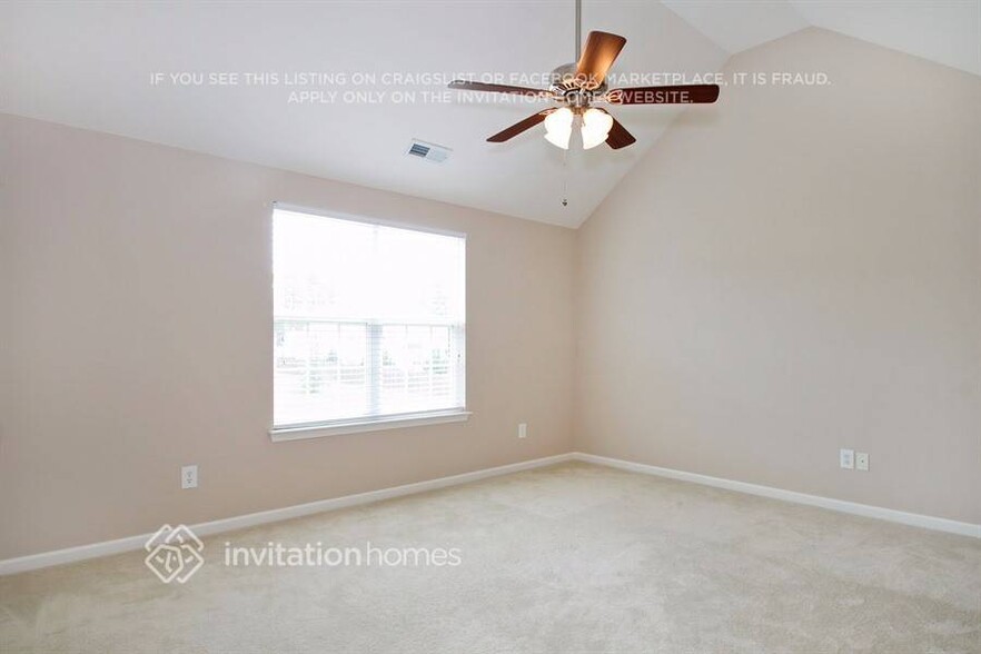 Building Photo - 2013 Kingstree Dr