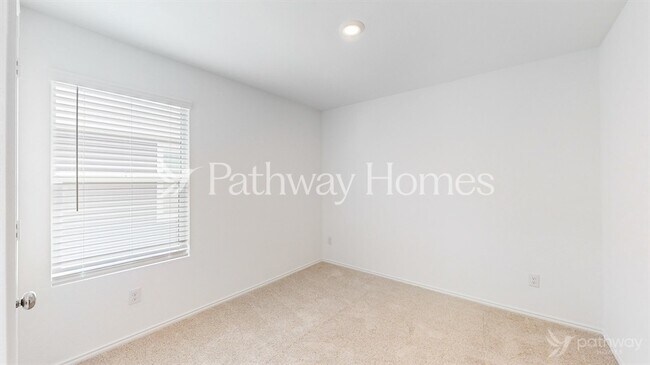 Building Photo - 1234 Tallow Trl