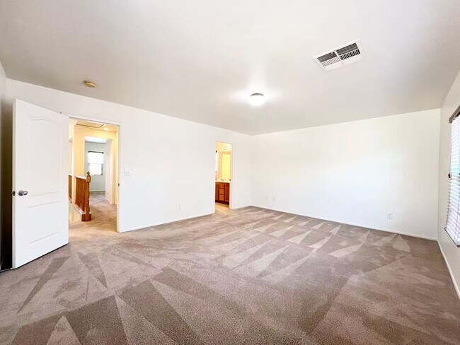 Building Photo - 11143 Ranch Valley St