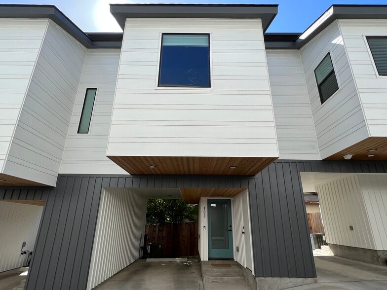 exterior - 913 Duncan Ln