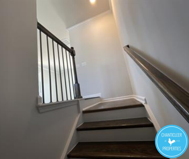 Building Photo - 2713 Chert Ln