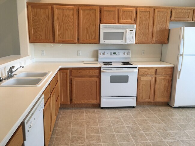 Building Photo - 4472 Peaceful River Dr