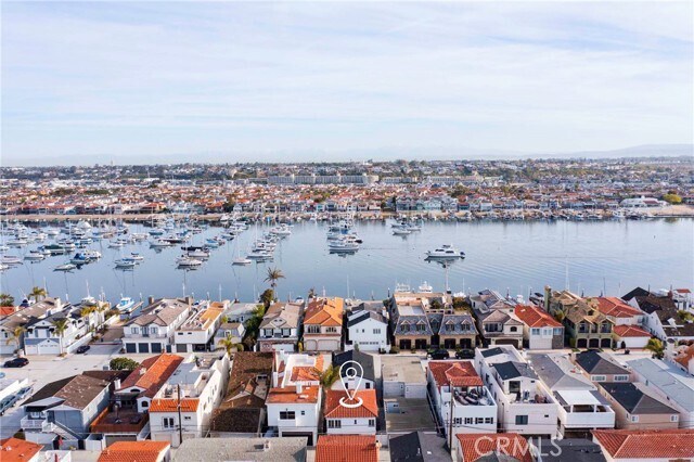 Building Photo - 1319 W Bay Ave