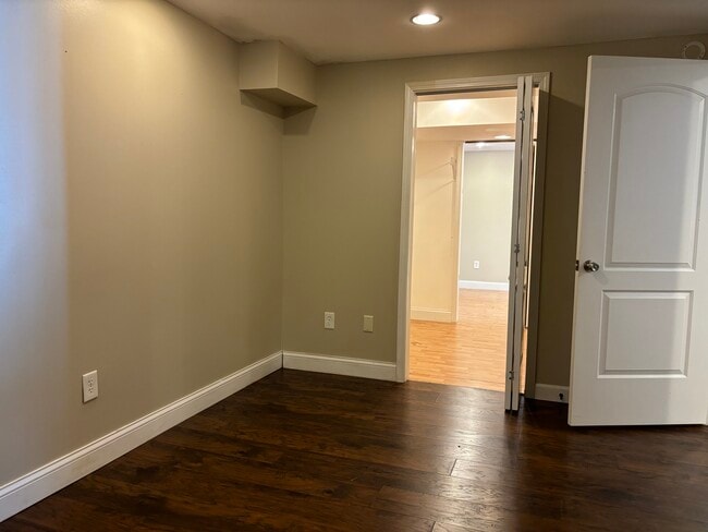 Building Photo - 2421 White Oak Trail