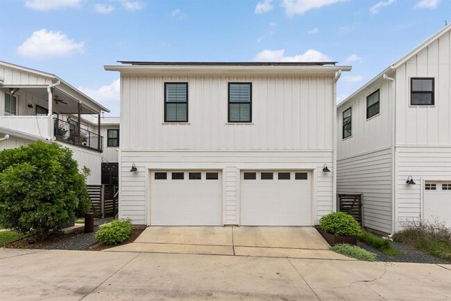 Building Photo - 4312 Tilley St