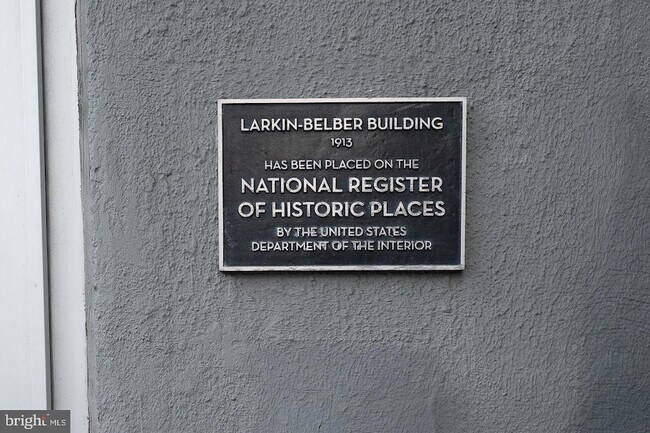 Building Photo - 2200-28 Arch St
