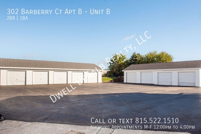 Building Photo - 302 Barberry Ct