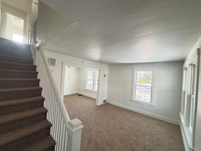 Building Photo - 3 Br 1 Bath Twin Home available in Bethlehem