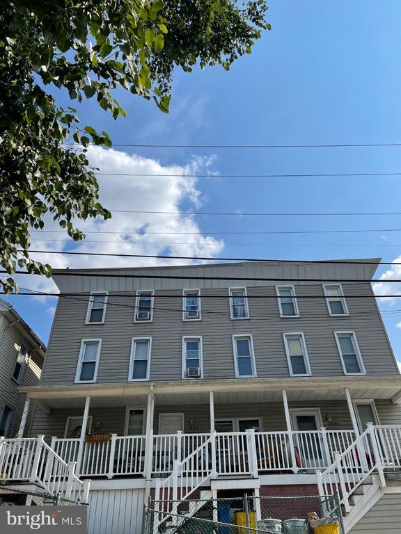 Building Photo - 1527 W 36th St