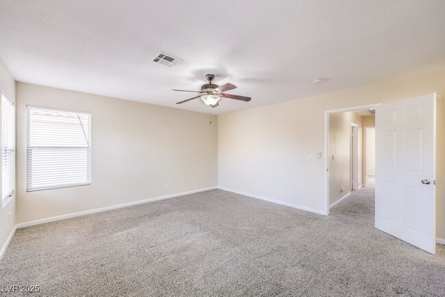 Building Photo - 9448 Hershey Ln