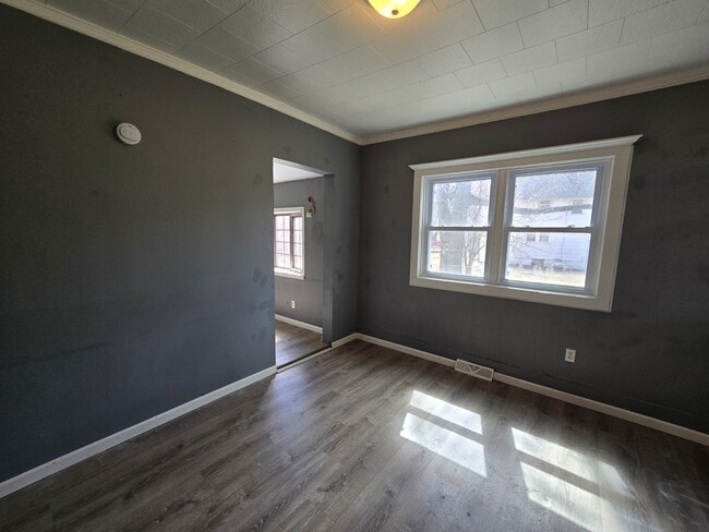 Building Photo - 1148 Columbia St