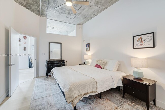 Building Photo - 2001 S Biscayne Blvd