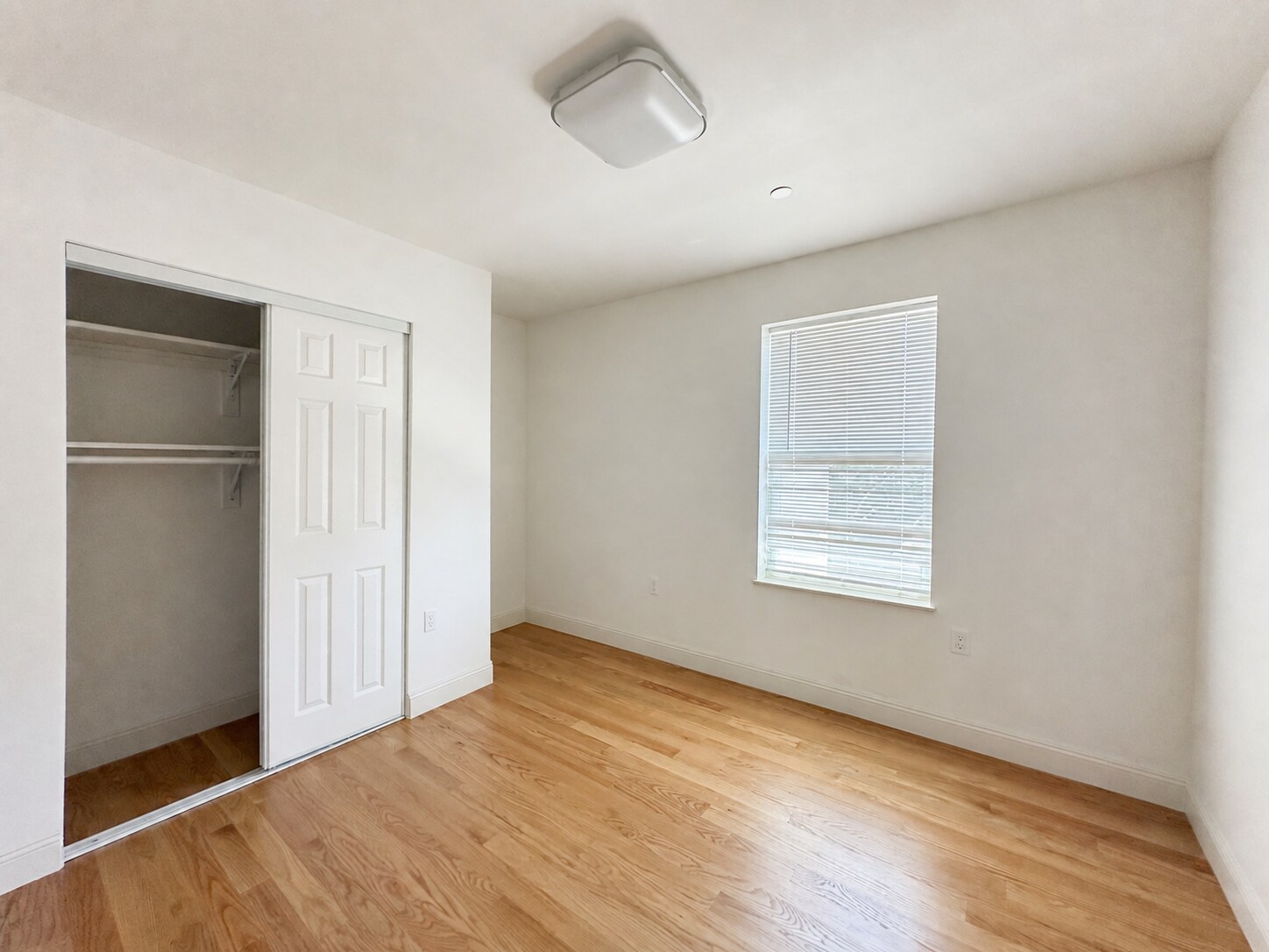 Building Photo - 1506 Lincoln Ave