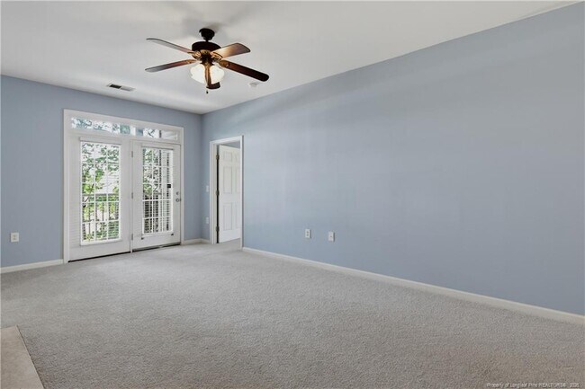 Building Photo - 625 Marshtree Ln