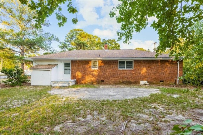 Building Photo - 3523 Rosehill Rd