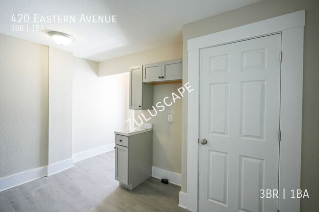 Building Photo - 420 Eastern Ave