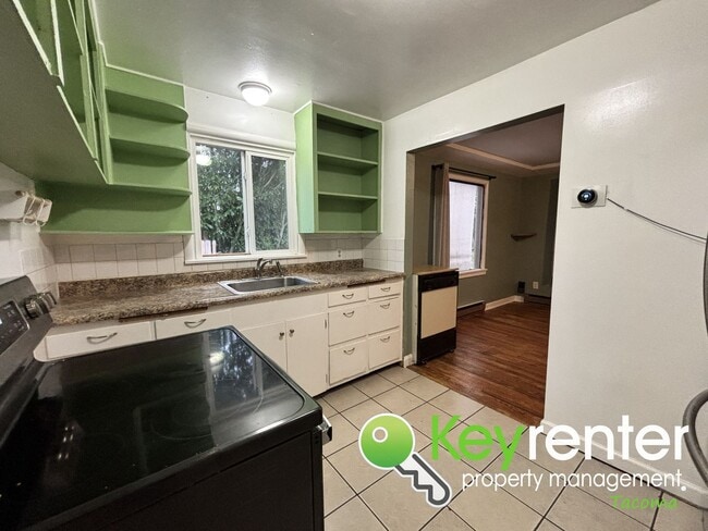 Building Photo - Charming 3 Bedroom Home for Rent in South ...