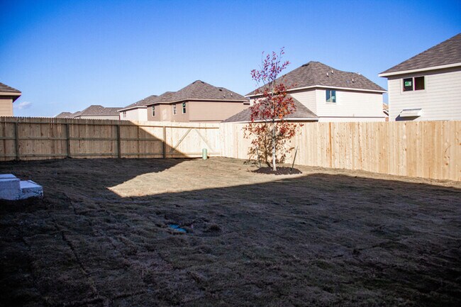 Building Photo - 8614 Tesoro Hills