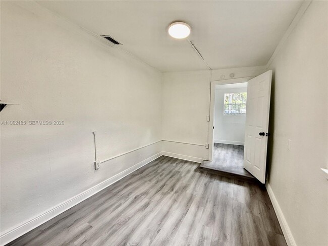 Building Photo - 5720 NW 23rd Ave