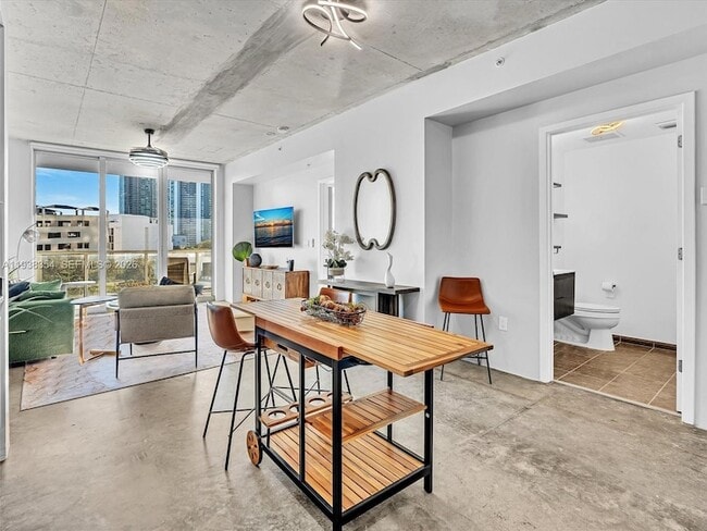 Building Photo - 3470 E Coast Ave