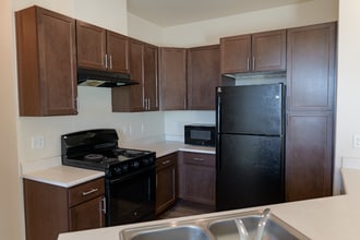 Building Photo - 5885 W 14th Ave