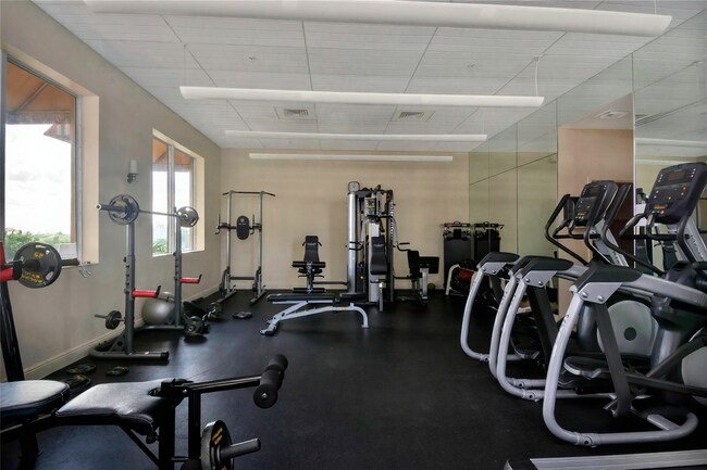 Building Photo - 3232 Coral Wy