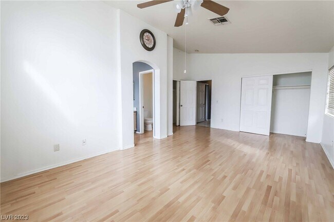 Building Photo - 2889 Dome Peak Ct