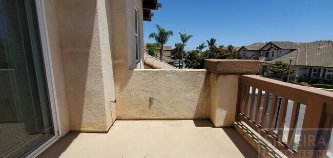 Building Photo - 1715 Bilbao Dr