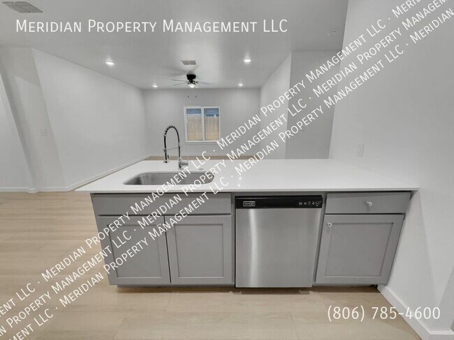 Building Photo - 5719 Kemper St