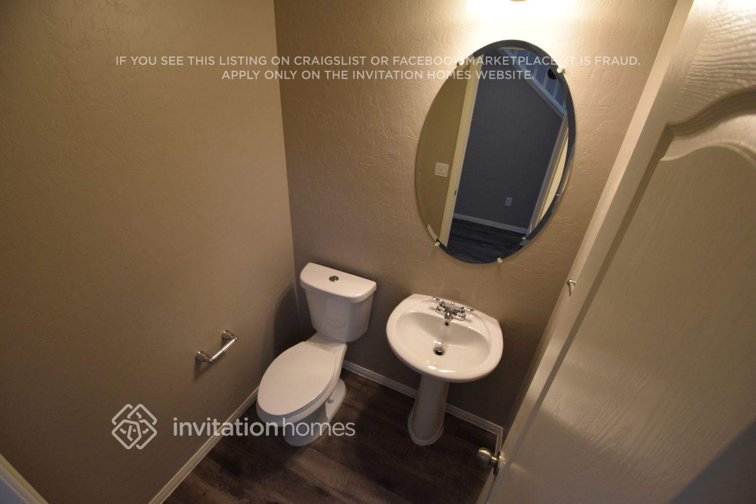 Building Photo - 683 Calamus Palm Pl