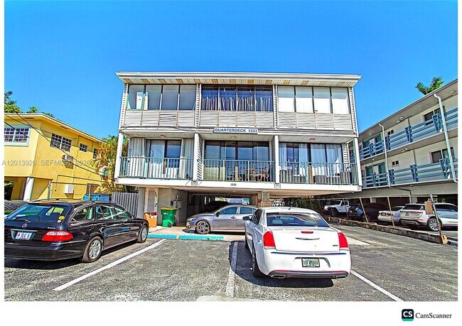 Building Photo - 1531 SE 15th St