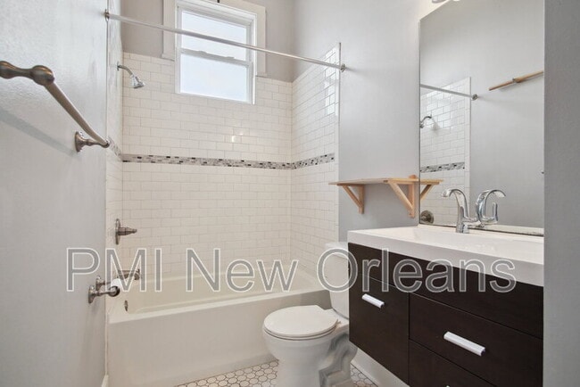 Building Photo - 1225 St Ferdinand St