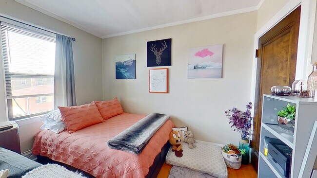 Building Photo - 6813 21st St