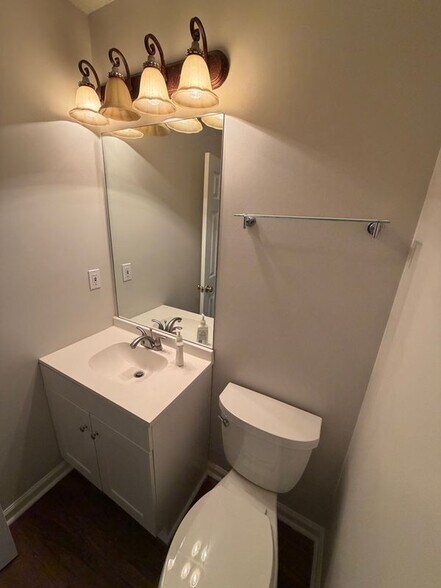 Building Photo - 2118 Serenity Dr NW