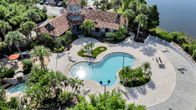 Building Photo - 7607 Southern Brook Bend