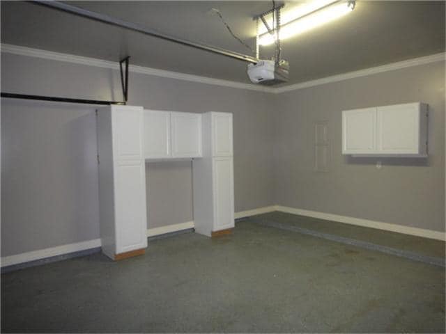 Building Photo - 25254 Finchgrove Ln