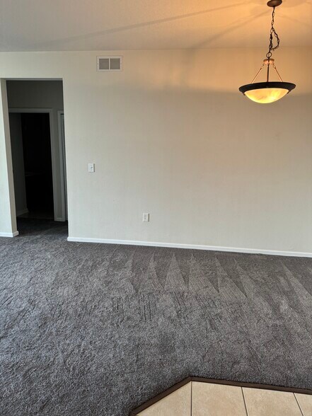 Building Photo - 4917 Key Lime Dr