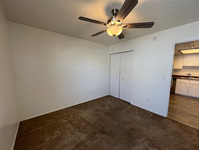 Building Photo - Upstairs 2 Bedroom 2 Bath In Mesa!