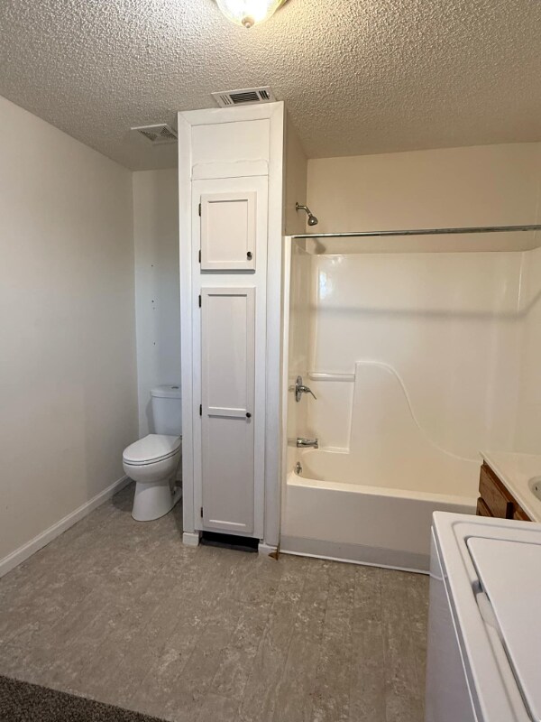 Building Photo - 62 Riley Manor Cir