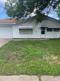 Building Photo - 411 Lindenwood Dr