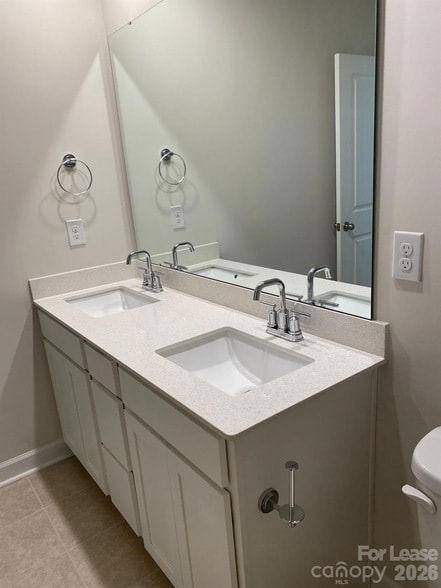 Building Photo - 11819 Midnight Wy