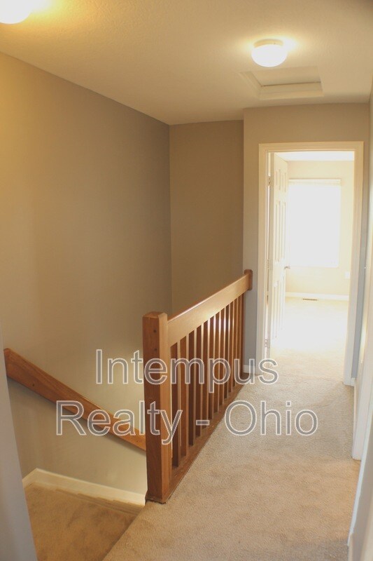 Building Photo - 6522 Crab Apple Dr